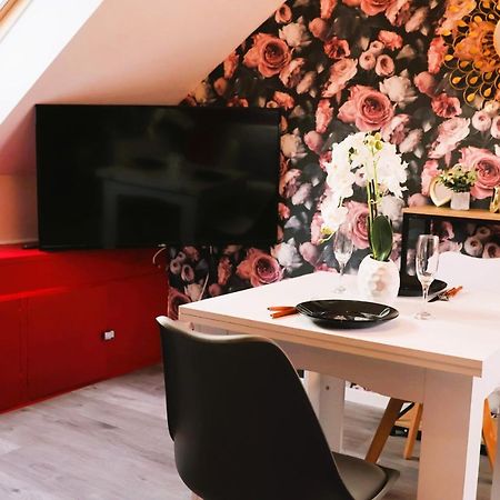 Romantic Studio Eve - Proche Gare - Netflix - Wifi Amiens Exterior foto